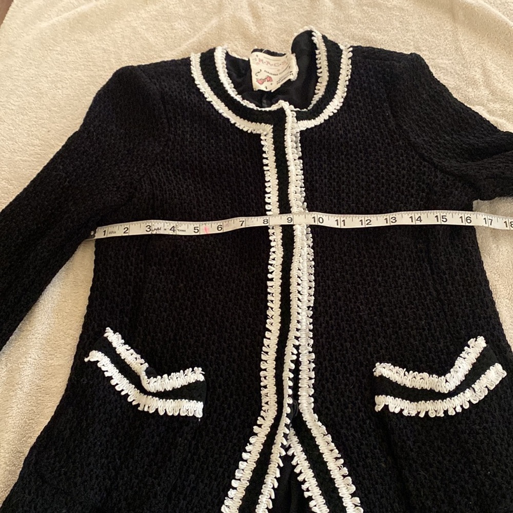 Maison Common from Neiman Marcus vintage knitted cardigan sweater w/ pockets - Picture 16 of 16